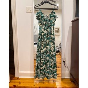 Floral maxi dress w/ pockets